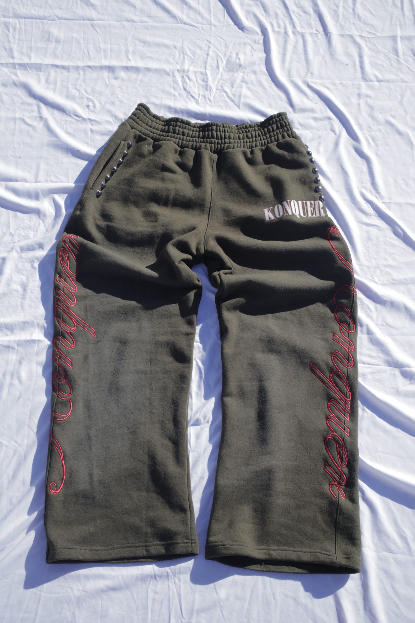 OLIVE STUDDED PANTS